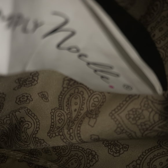 Simply Noelle Green Satchel with Textured Leather - Picture 13 of 16